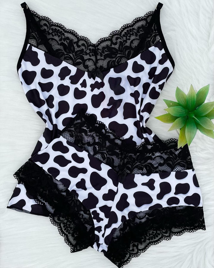 Fashion Cow Lace Camisole Pajamas Two-Piece Set