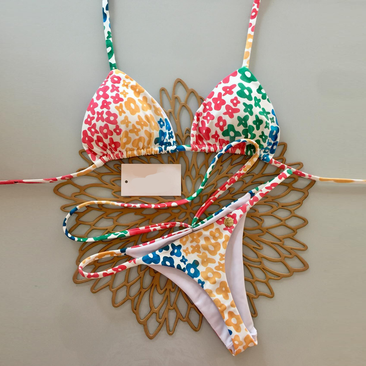 Floral contrast bikini