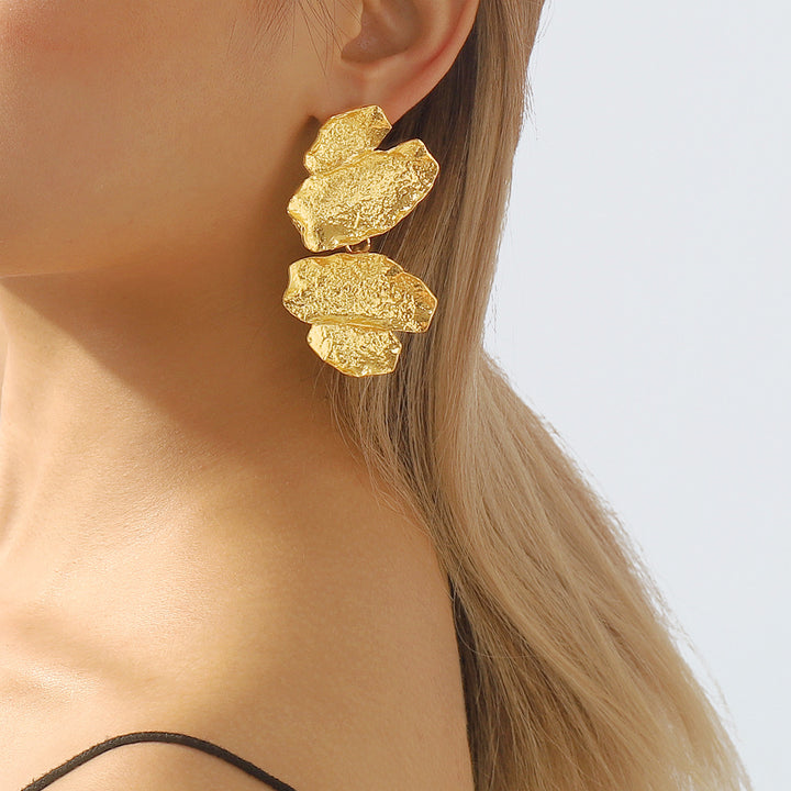 Fashionable Irregular Niche Alloy Earrings