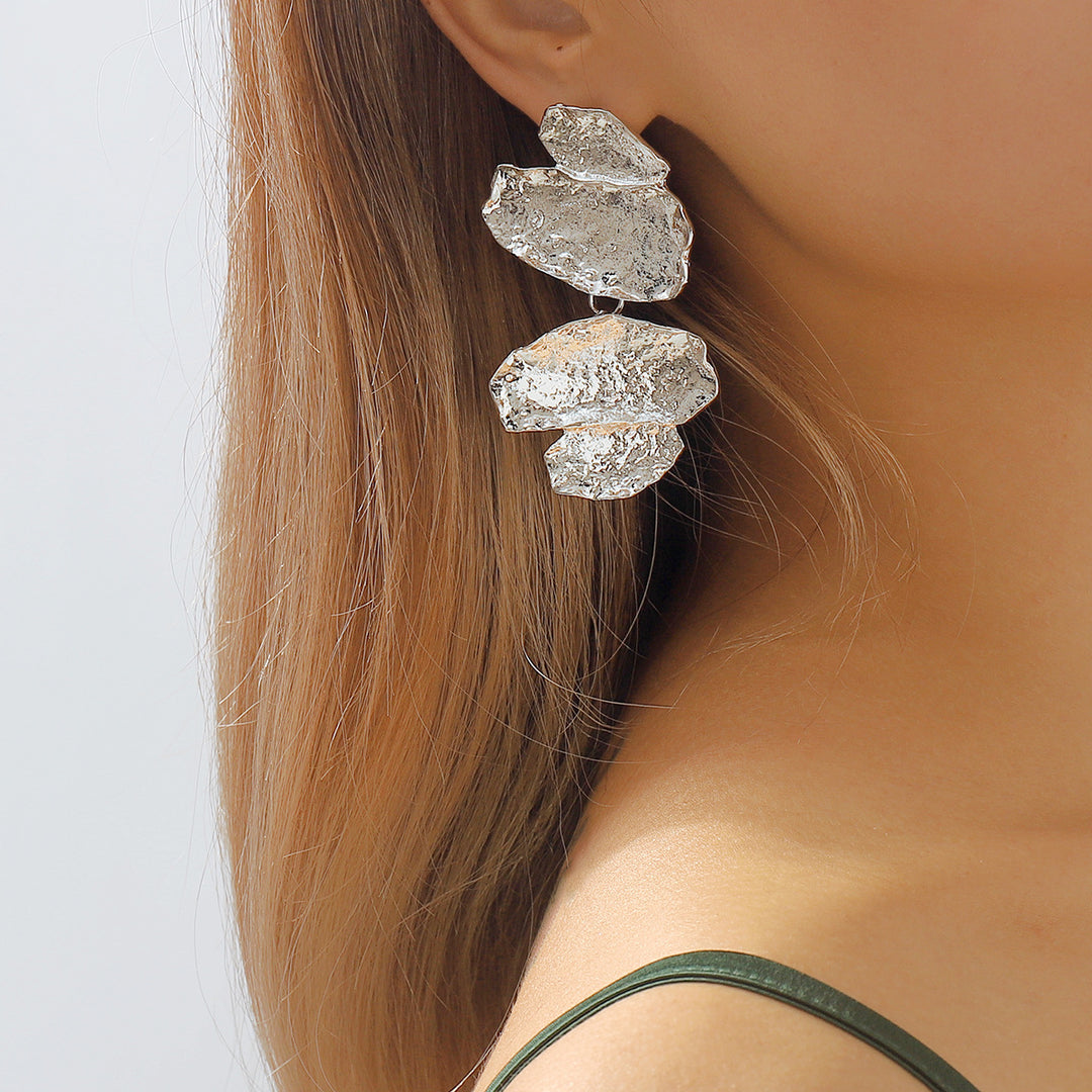 Fashionable Irregular Niche Alloy Earrings