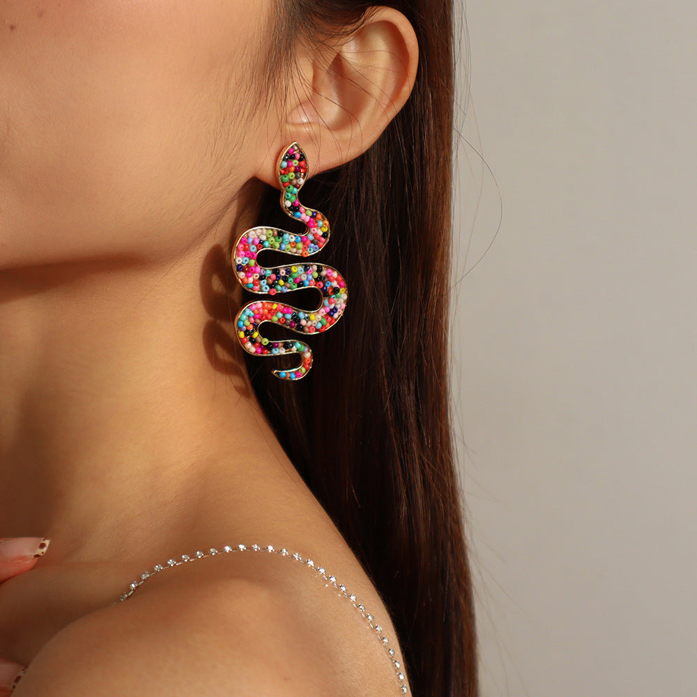 Rhinestone three-dimensional snake earrings