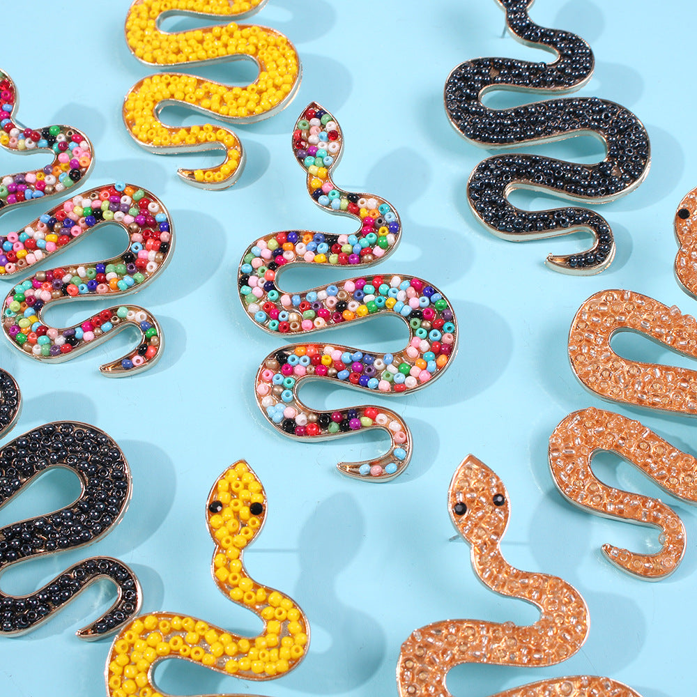 Rhinestone three-dimensional snake earrings