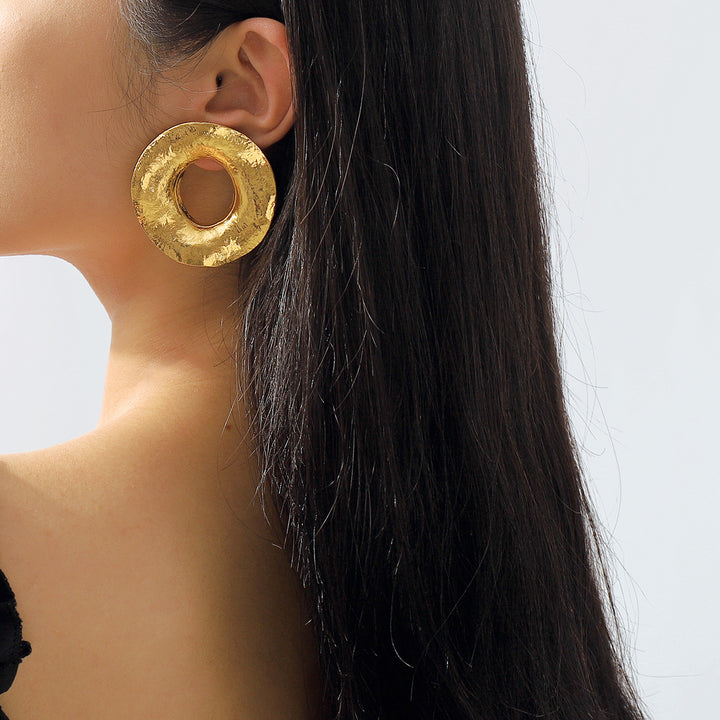 Retro exaggerated large hoop earrings