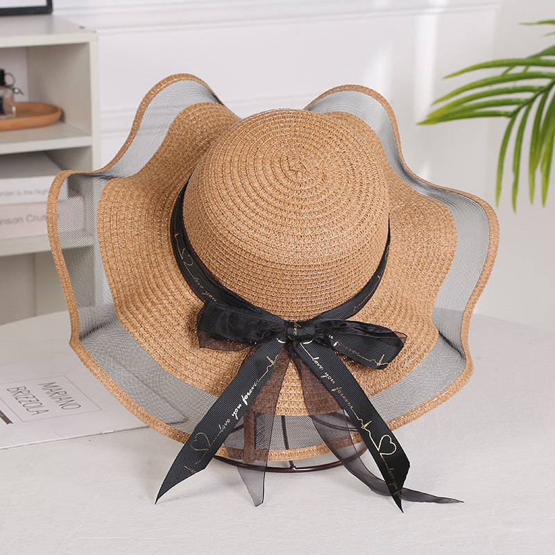 Mesh-trimmed outdoor large-brimmed sunhat