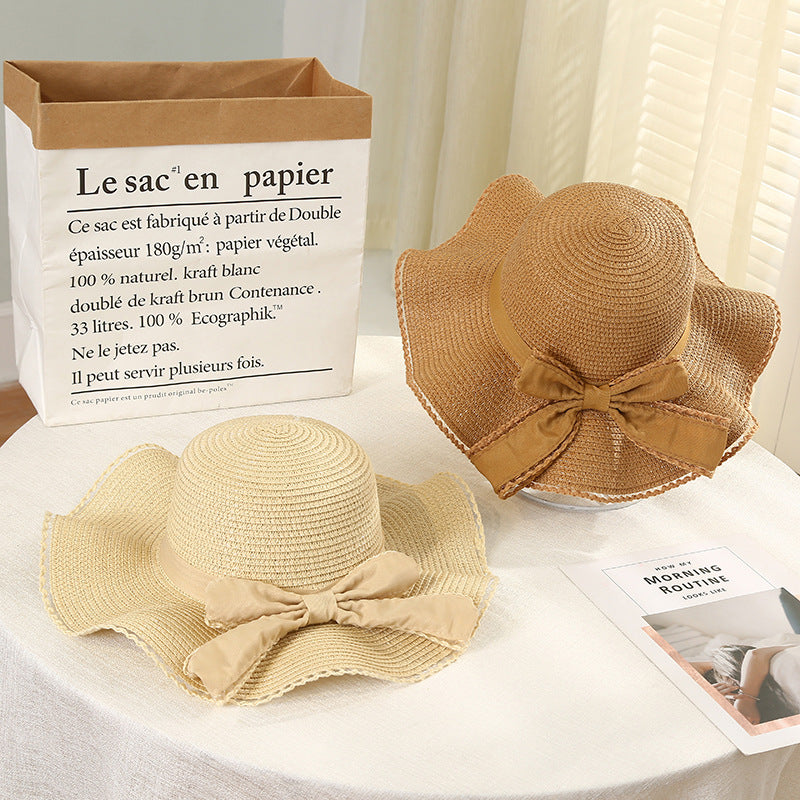 Stylish bow hat with big brim