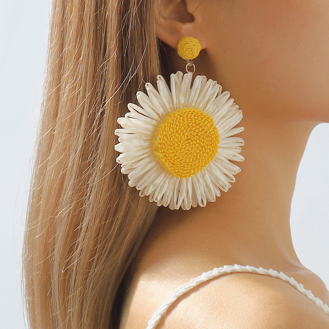 Retro Exaggerated Sunflower Holiday Street Earrings