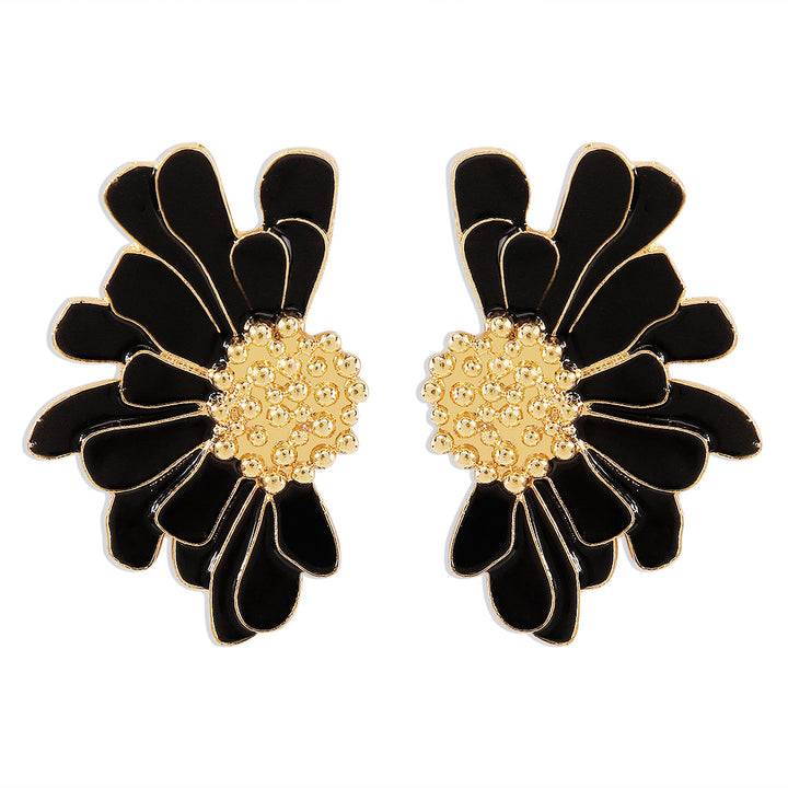 women's retro alloy flower stud earrings