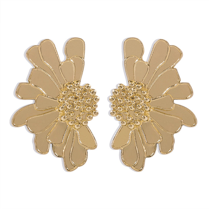 women's retro alloy flower stud earrings