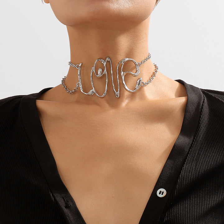 Exaggerated letters, cool necklace, retro fashionable hip-hop style necklace