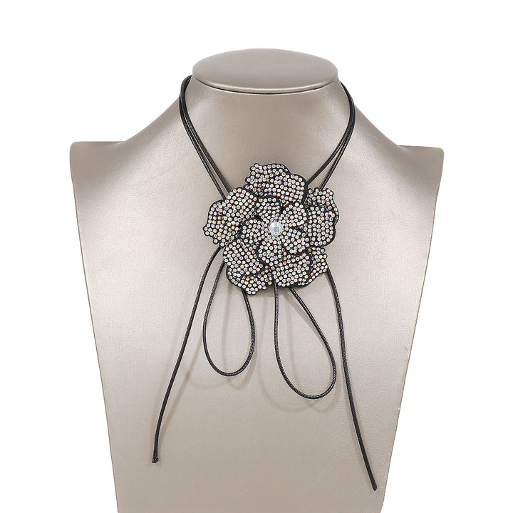 Retro full diamond choker camellia necklace