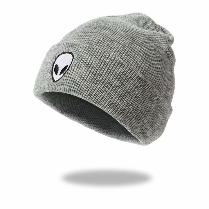 Hip hop skull alien ghost head knitted hat