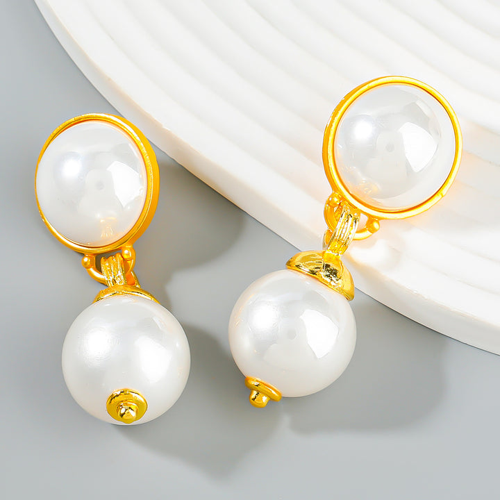 women's elegant earrings with pearl earrings